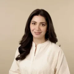 Mahira Khan height profile photo