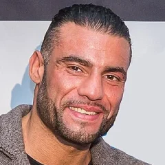 Mahmoud Charr height profile photo