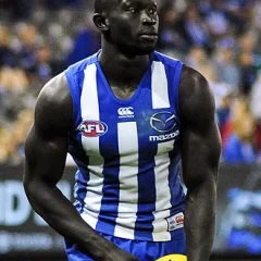 Majak Daw height profile photo