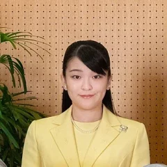 Mako Komuro height profile photo