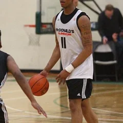 Malachi Richardson height profile photo