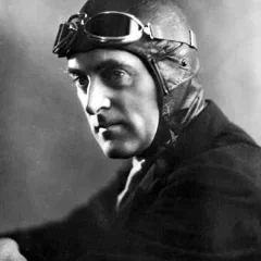 Malcolm Campbell height profile photo