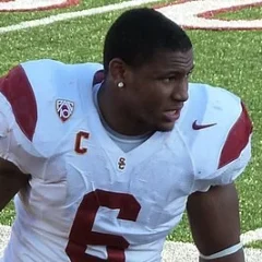 Malcolm Smith (American football) height profile photo