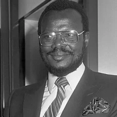 Mangosuthu Buthelezi height profile photo