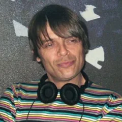 Mani (musician) height profile photo
