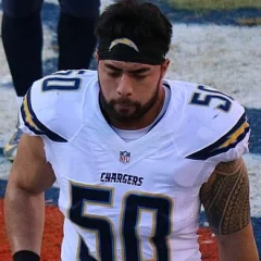 Manti Teʻo height profile photo