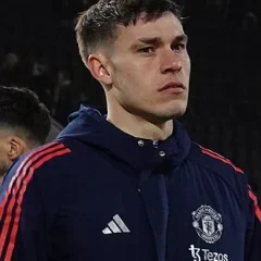 Manuel Ugarte (footballer) height profile photo