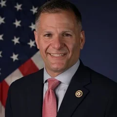 Marc Molinaro height profile photo