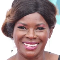 Marcia Hines height profile photo