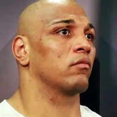 Marcos Rogério de Lima height profile photo