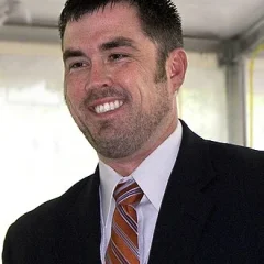 Marcus Luttrell height profile photo