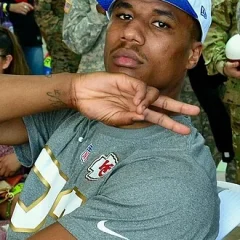 Marcus Peters height profile photo