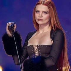 Margaret (singer) height profile photo