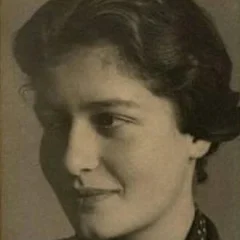 Maria Altmann height profile photo