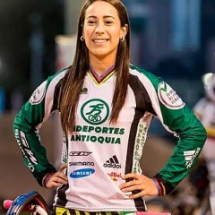 Mariana Pajón height profile photo