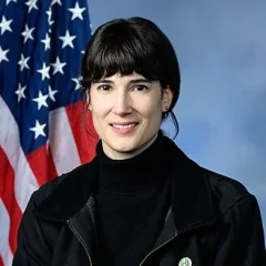 Marie Gluesenkamp Perez height profile photo