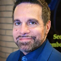 Mario Cantone height profile photo