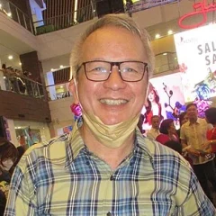 Mario Dumaual height profile photo
