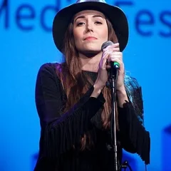 Marion Raven height profile photo