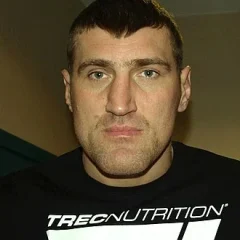 Mariusz Wach height profile photo