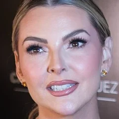 Marjorie de Sousa height profile photo