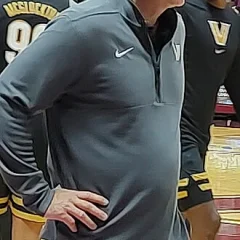 Mark Byington height profile photo