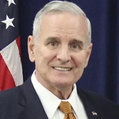Mark Dayton height profile photo