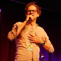 Mark Dolan height profile photo