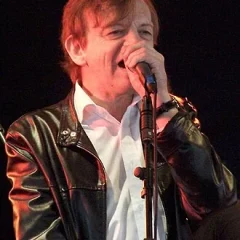 Mark E. Smith height profile photo