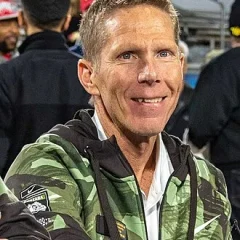 Mark Few height profile photo