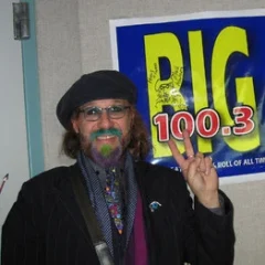 Mark Hudson (musician) height profile photo