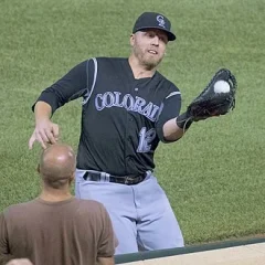Mark Reynolds (baseball) height profile photo