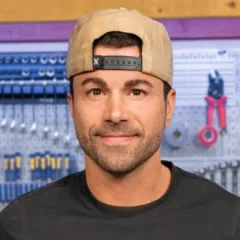 Mark Rober height profile photo