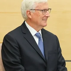 Mark Walter height profile photo