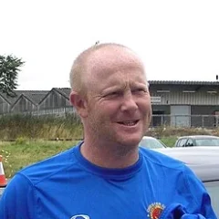 Mark Wright (footballer, born 1963) height profile photo