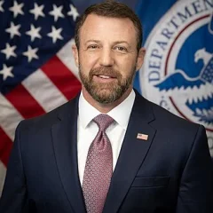 Markwayne Mullin height profile photo