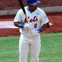 Marlon Byrd height profile photo