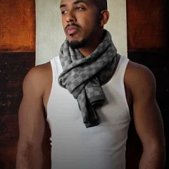 Marques Houston height profile photo
