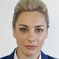 Marta Fascina height profile photo