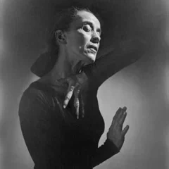 Martha Graham height profile photo
