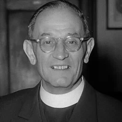 Martin Niemöller height profile photo
