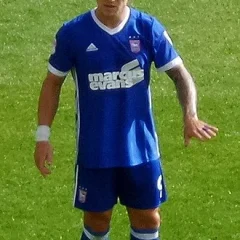 Martyn Waghorn height profile photo