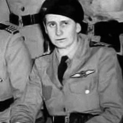 Mary Bell (aviator) height profile photo