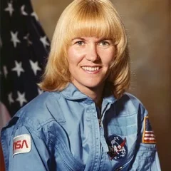 Mary Helen Johnston height profile photo