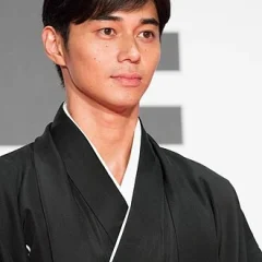 Masahiro Higashide height profile photo
