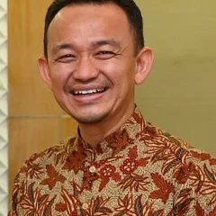 Maszlee Malik height profile photo
