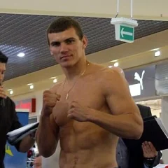 Mateusz Masternak height profile photo