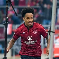 Matheus Pereira (footballer, born 1996) height profile photo