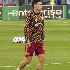 Matías Soulé height profile photo