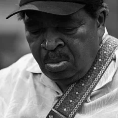 Matt "Guitar" Murphy height profile photo